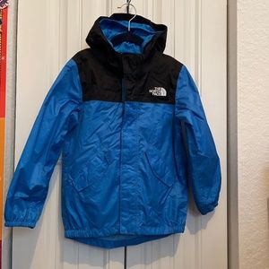 The north face boy’s rain coat